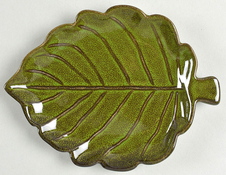 Rustic Leaves Figural Appetizer Plate by Pfaltzgraff-1