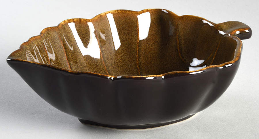 Rustic Leaves Figural Fruit/Dessert Bowl by Pfaltzgraff-1