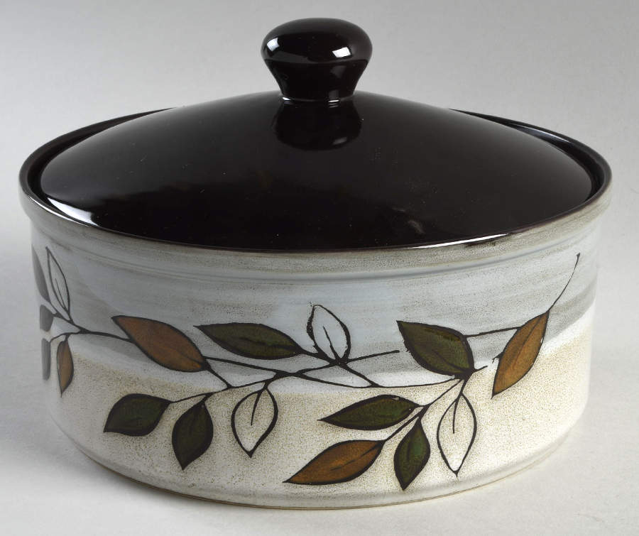 Rustic Leaves 1.5 Qt Round Covered Casserole by Pfaltzgraff-1