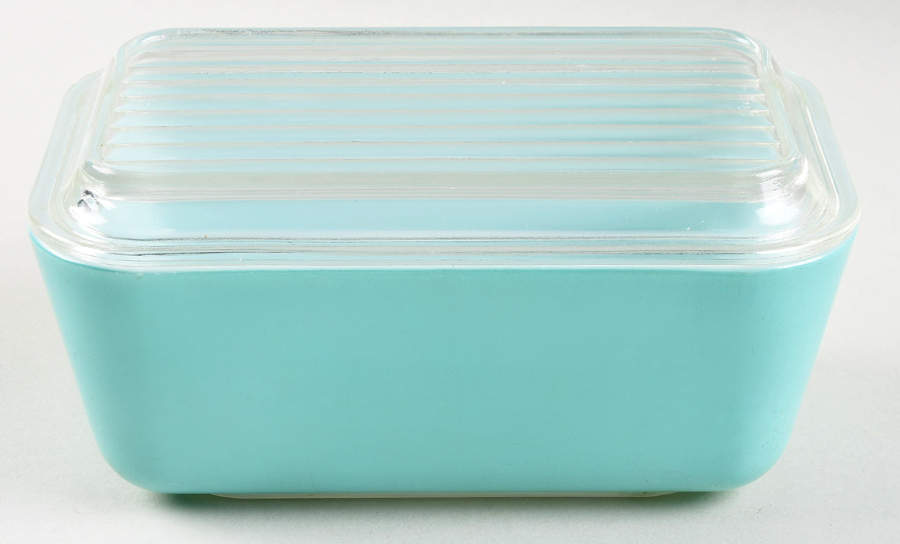 Turquoise Medium Refrigerator Jar & Lid by Pyrex-1