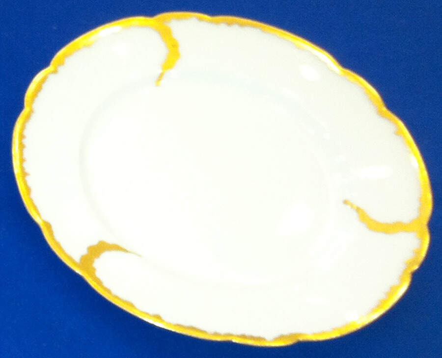POY781 Dinner Plate by Jean Pouyat-1