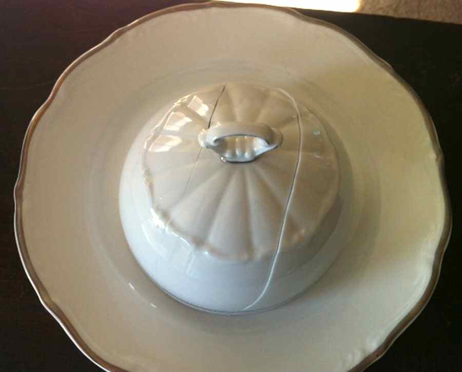 POL44 Round Covered Butter by Poland-1