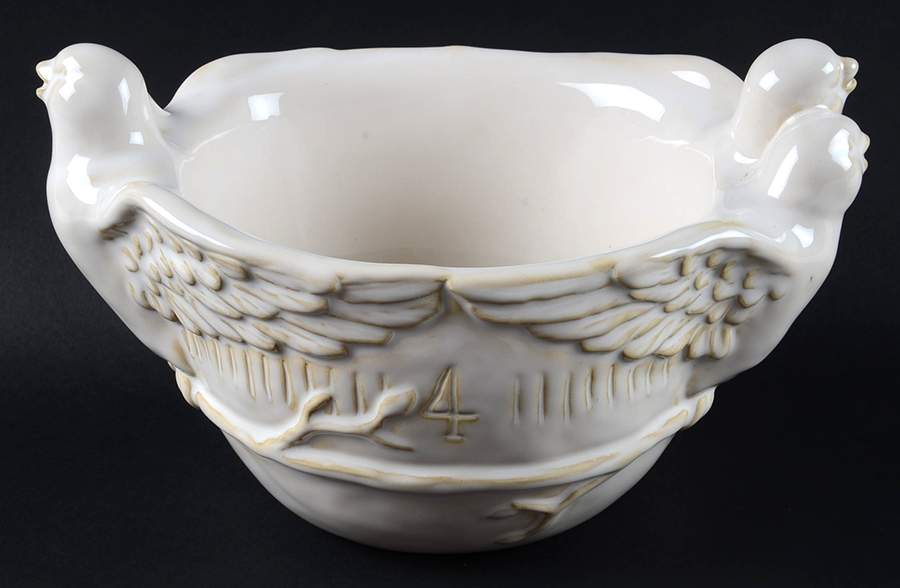 Twelve Days of Christmas 9" Round Serving Bowl by Pottery Barn China-1