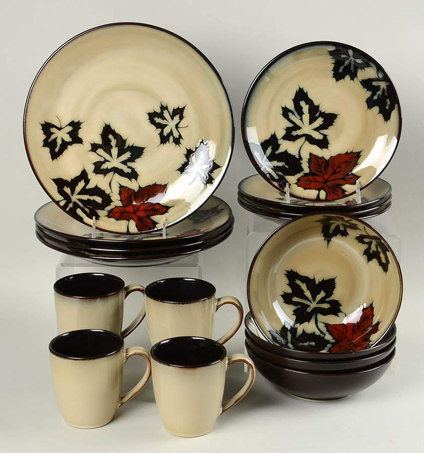 Falling Leaves 16 Piece Set by Pfaltzgraff-1