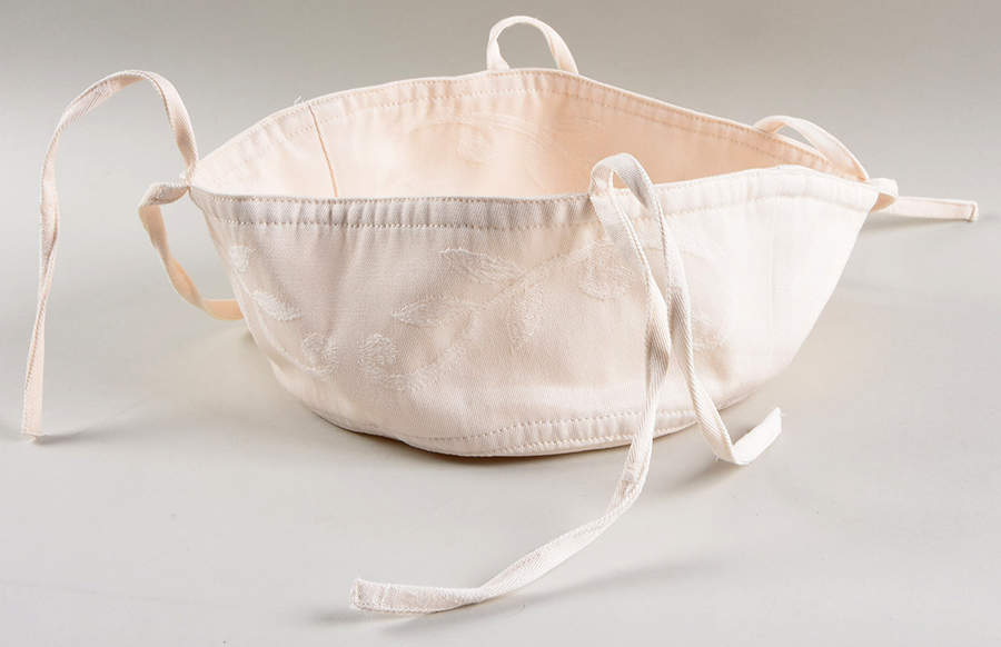 Casual Home Cloth Liner for Large Round Basket by Princess House-1