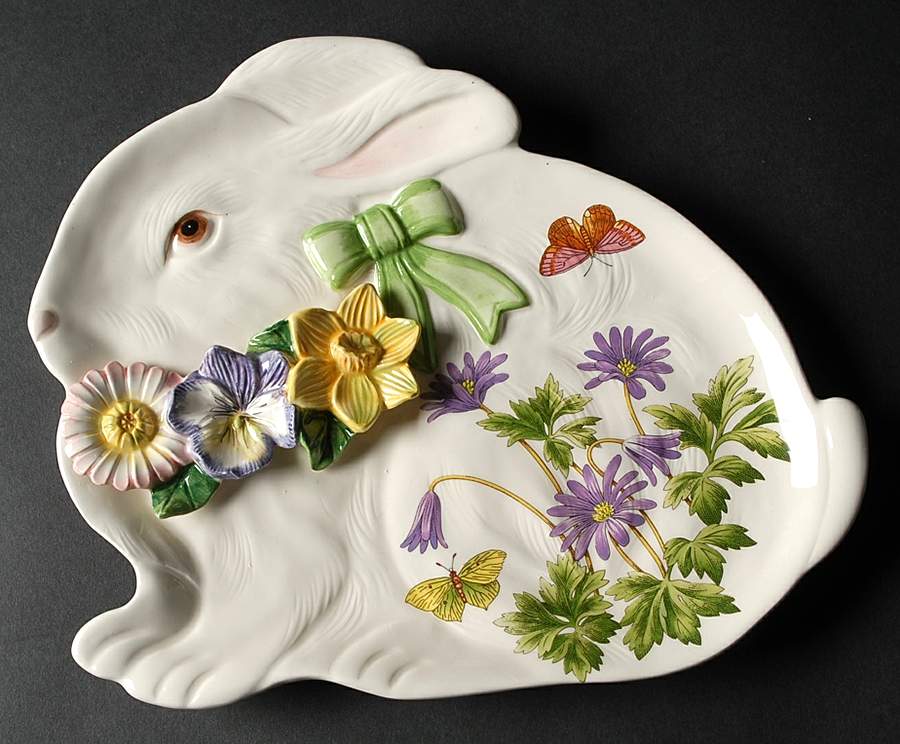 Botanic Garden Terrace Bunny Plate by Portmeirion-1