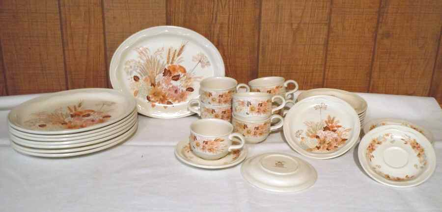 Summer Glory Flat Cup & Saucer Set by Poole Pottery-1