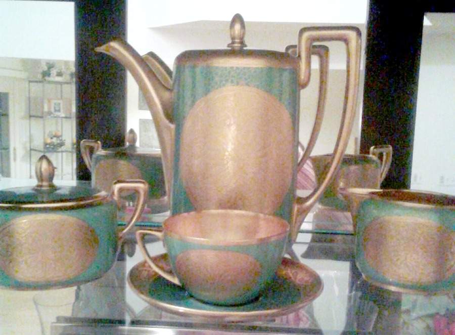PIC169 Coffee Pot & Lid by Pickard-1