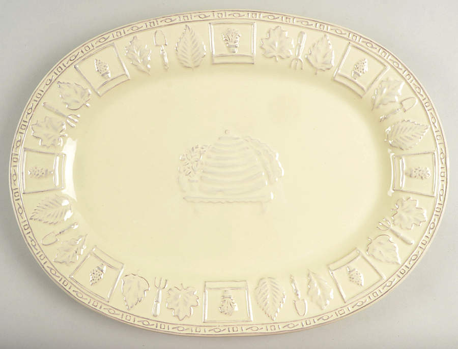 Naturewood Embossed 16" Oval Serving Platter by Pfaltzgraff-1