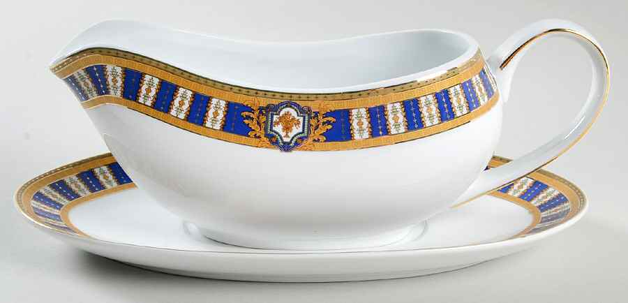 PGE6 Gravy Boat & Underplate by Pegasus-1