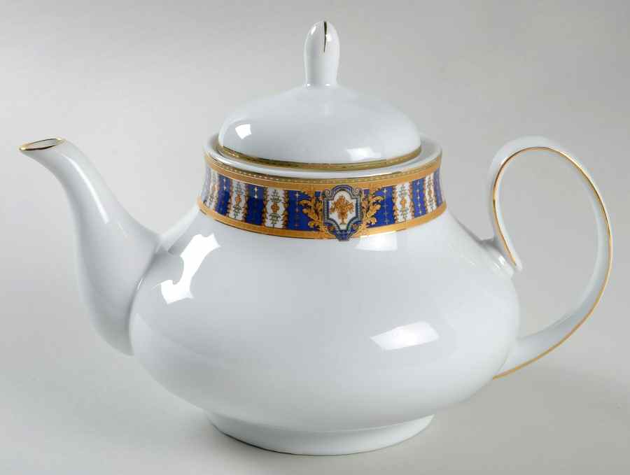 PGE6 Teapot & Lid by Pegasus-1