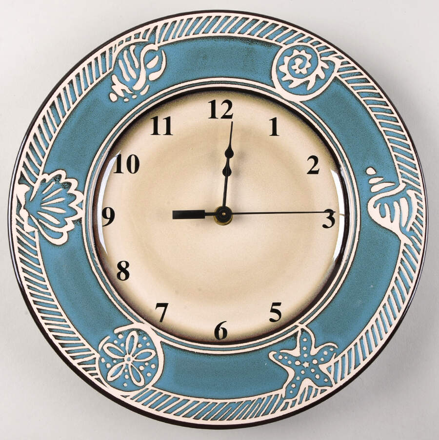 Montego 1-2" depth  Clock Plate HC by Pfaltzgraff-1