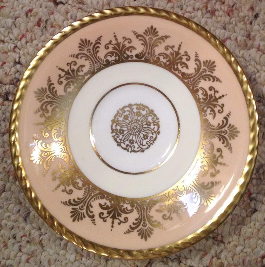 Z564-1 Saucer by Paragon-1