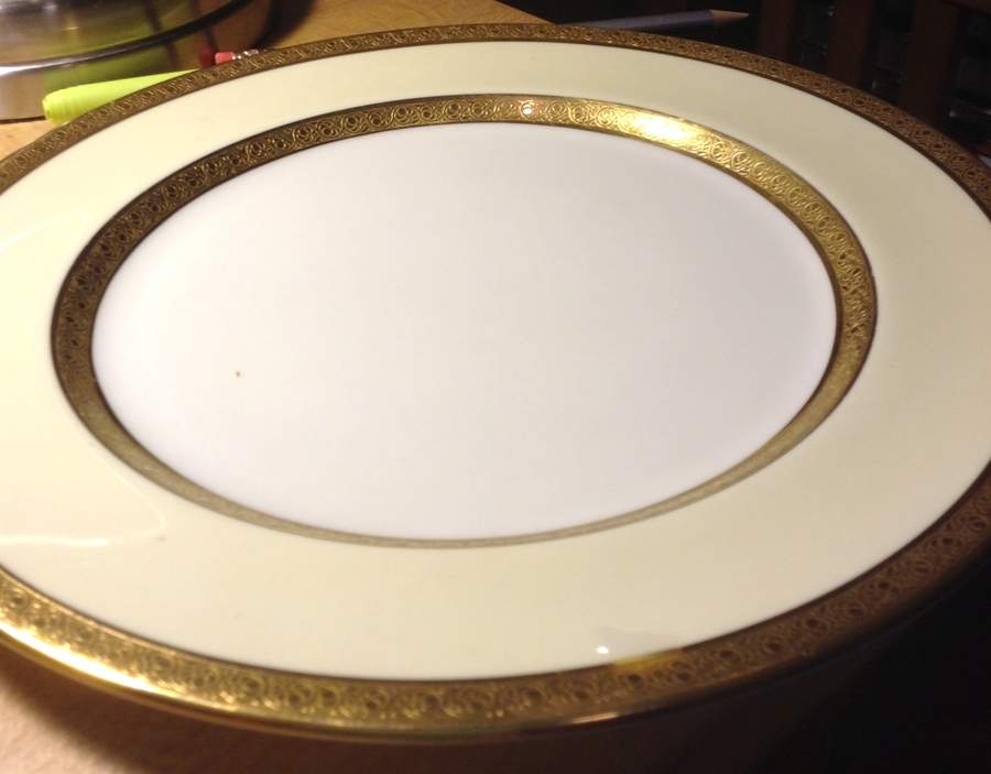 PAR219 Dinner Plate by Paragon-1