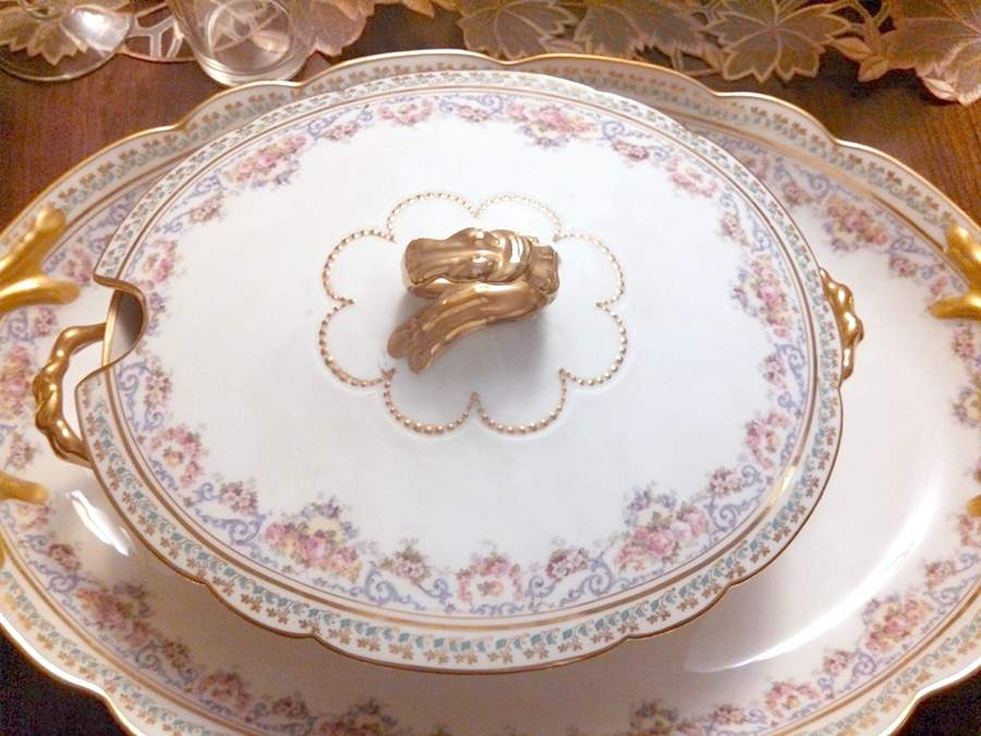 POY802 Tureen &  Lid by Jean Pouyat-1