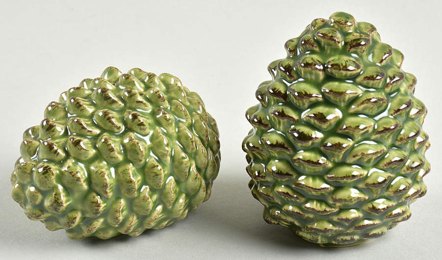Southern Pine Figural Salt & Pepper Set by Paula Deen-1