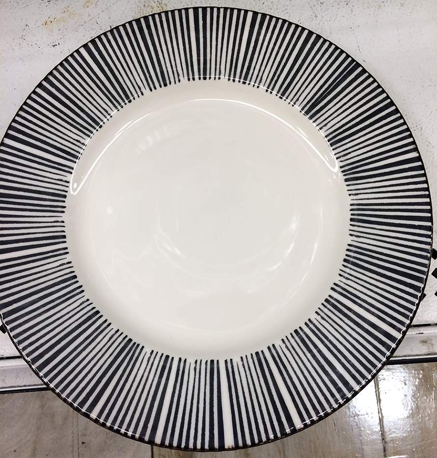 POR128 Dinner Plate by Portugal-1