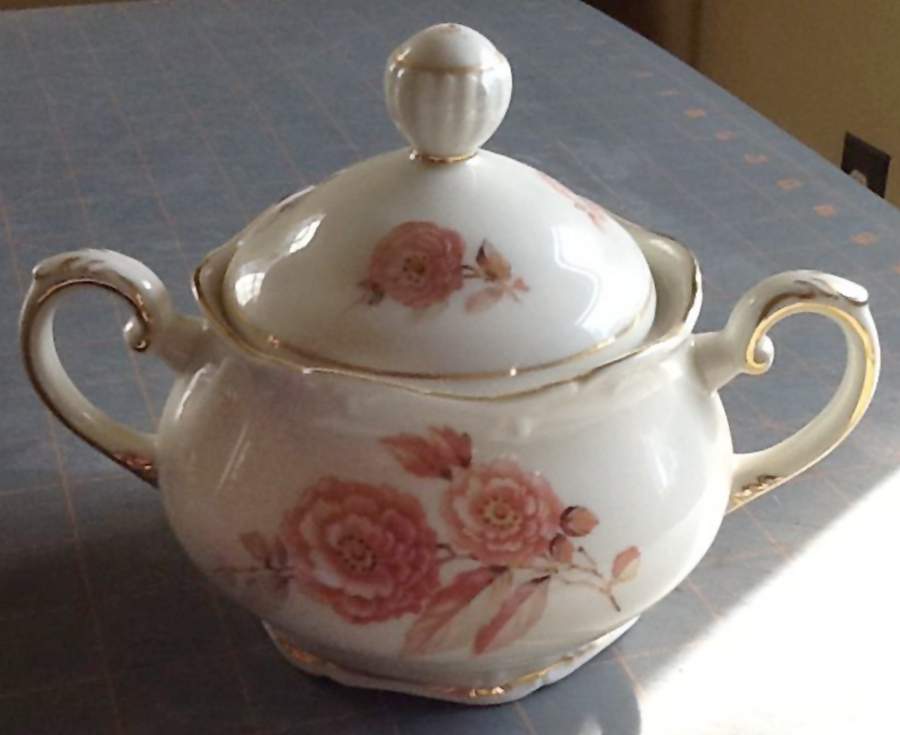 25710 Sugar Bowl & Lid by Porsgrund-1