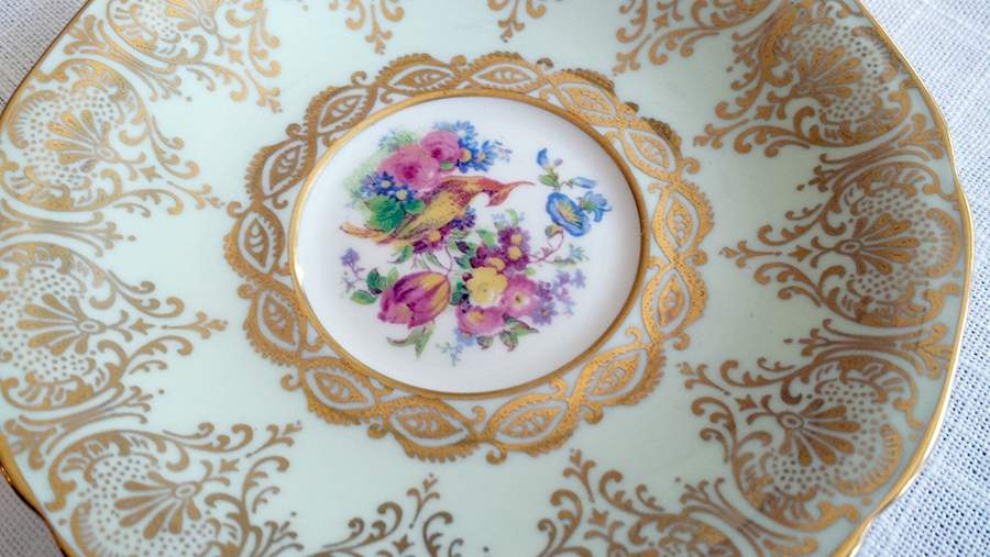 A222-8 Saucer by Paragon-1