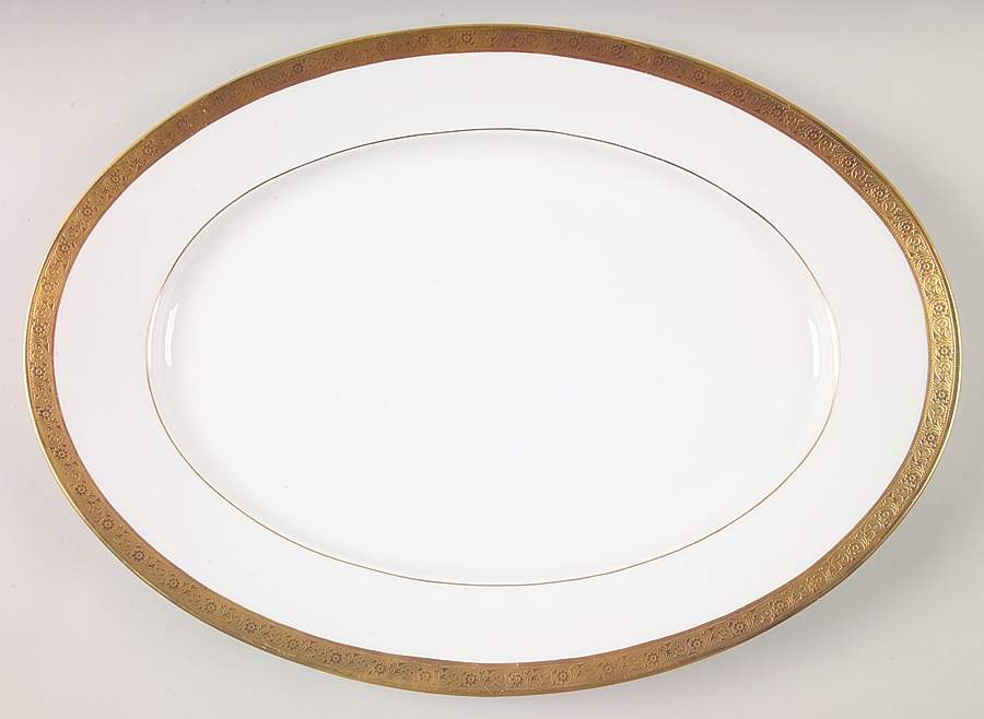 PIC185 17" Oval Serving Platter by Pickard-1