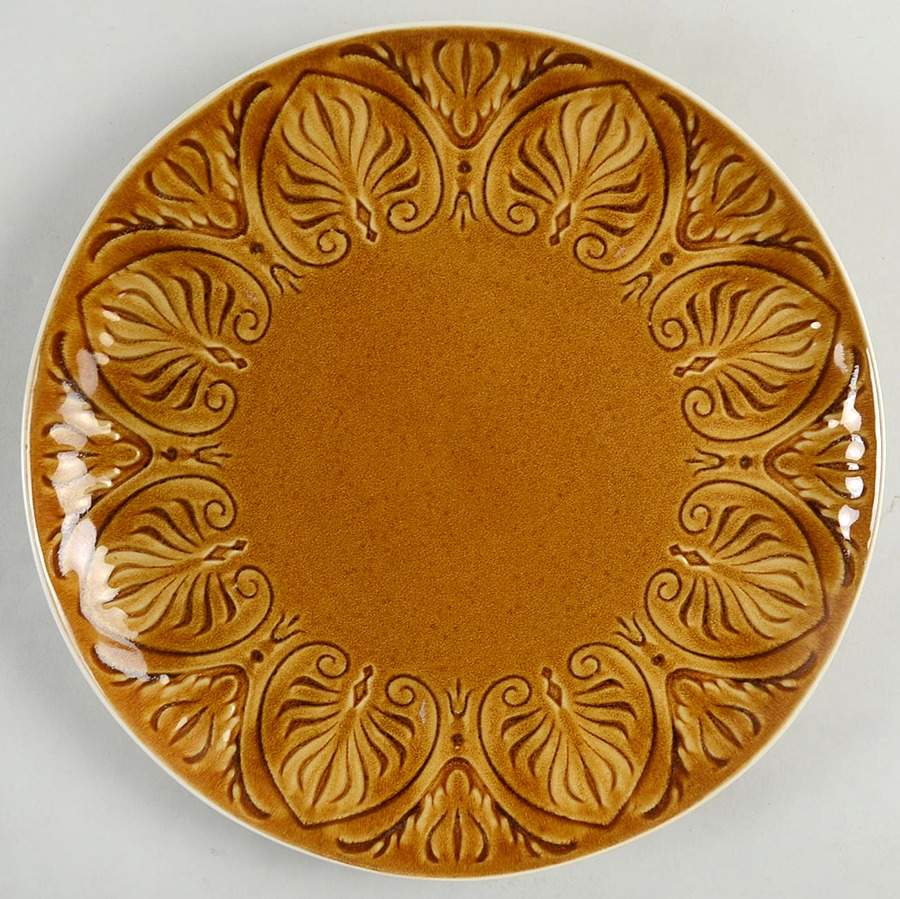 Dolce Honey Dinner Plate by Pfaltzgraff-1