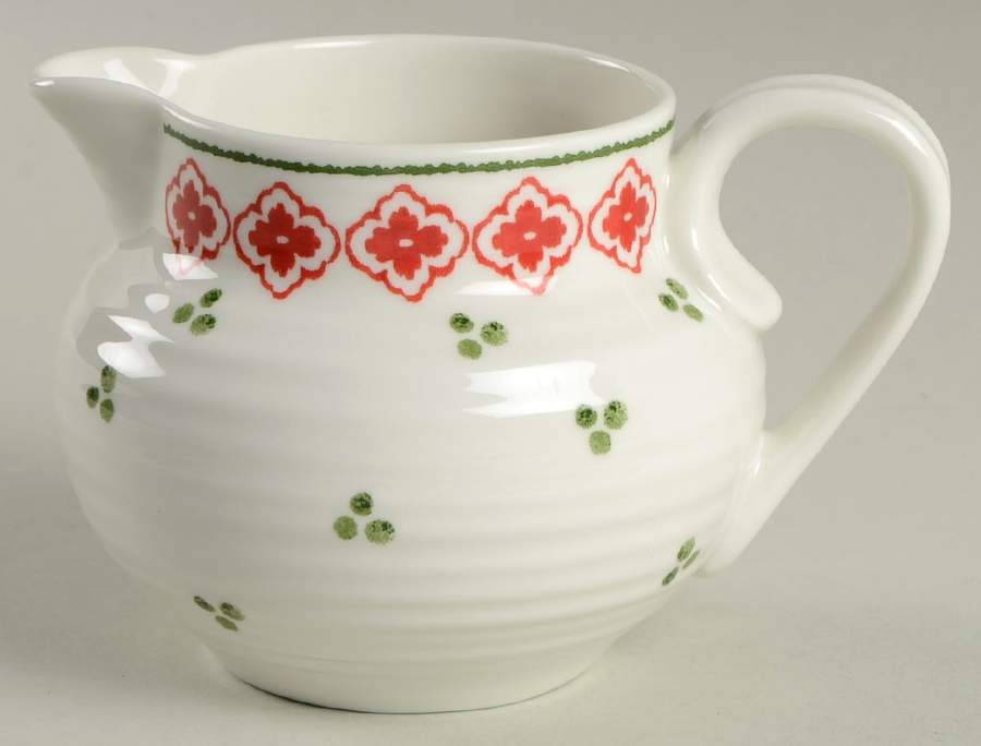 Sophie Conran Christmas Creamer by Portmeirion-1