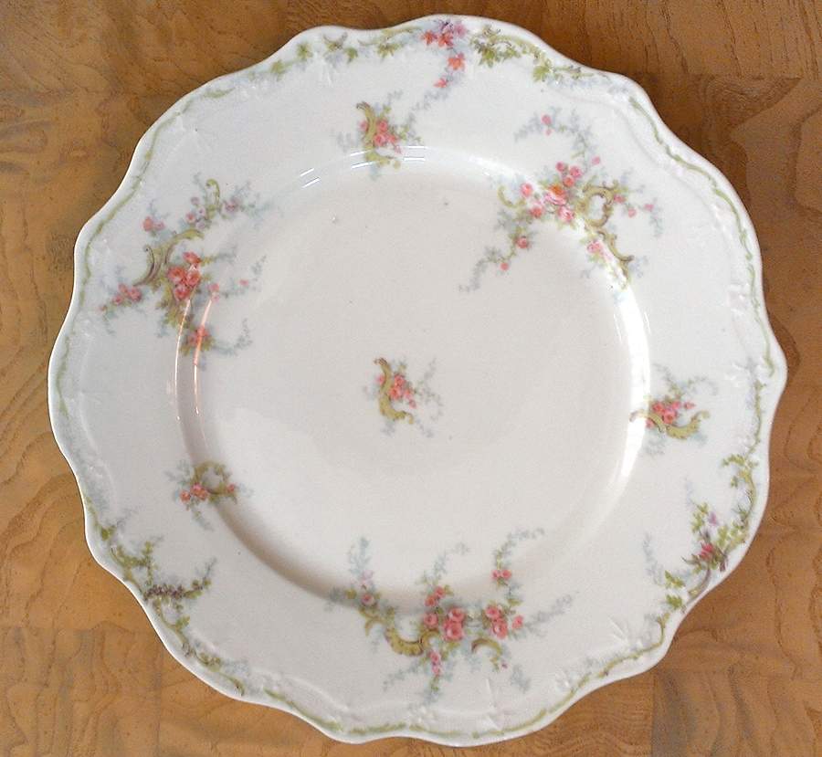 POY813 Dinner Plate by Jean Pouyat-1