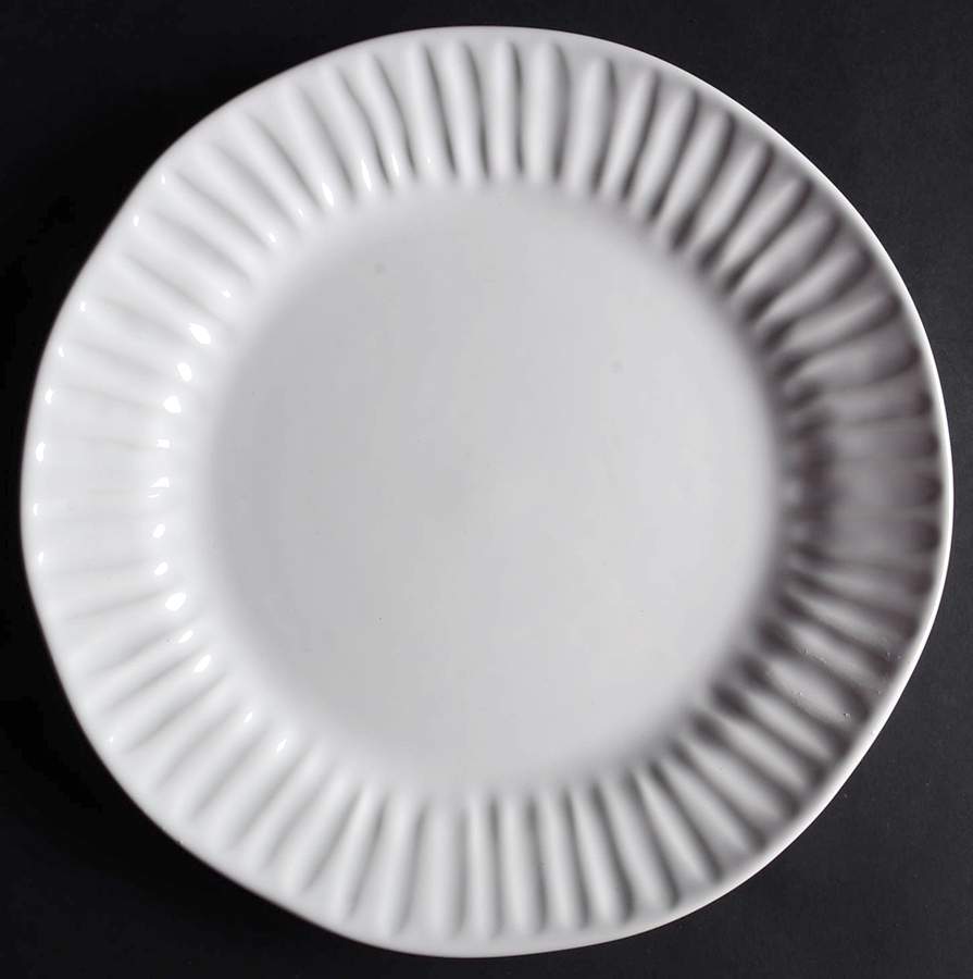 Finger White Dinner Plate by Primagera-1