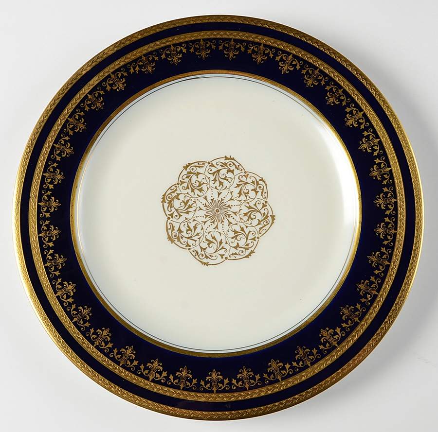 F606-15 Dinner Plate by Pickard-1