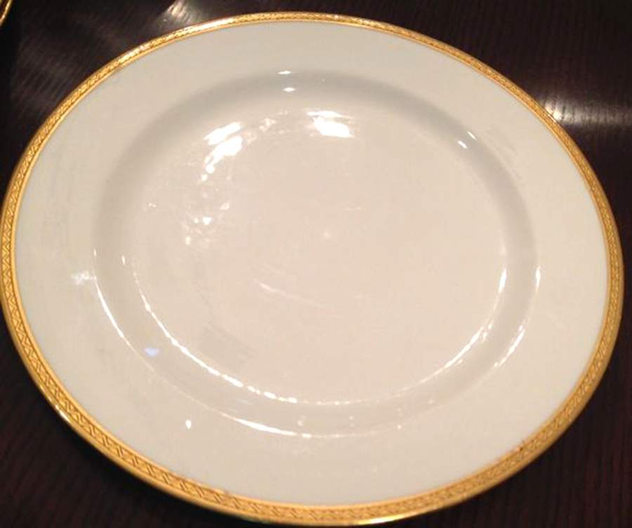 POY819 Dinner Plate by Jean Pouyat-1