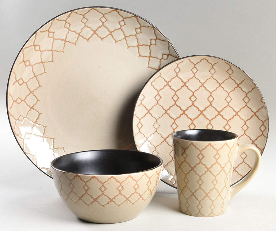 Vintage Lattice Cream 32 Piece Estate Set by Pfaltzgraff-1