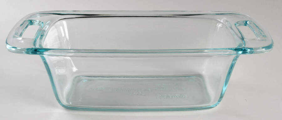 Easy Grab Loaf Pan by Pyrex-1