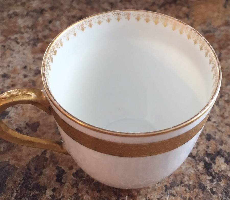 POY834 Flat Demitasse Cup by Jean Pouyat-1