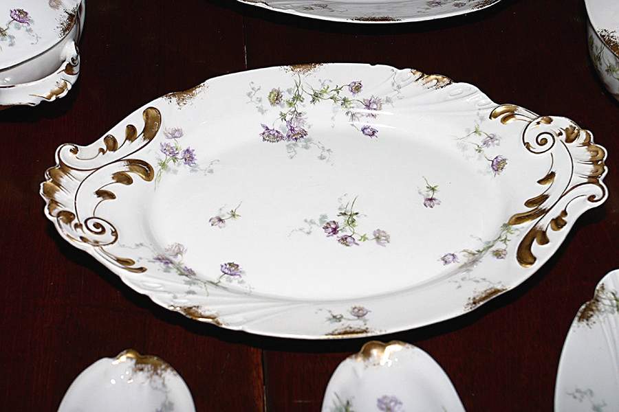 POY837 17" Oval Serving Platter by Jean Pouyat-1