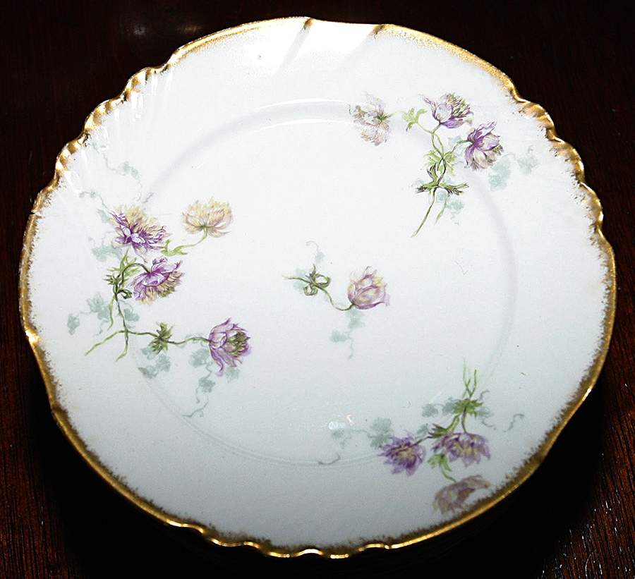 POY837 Dinner Plate by Jean Pouyat-1