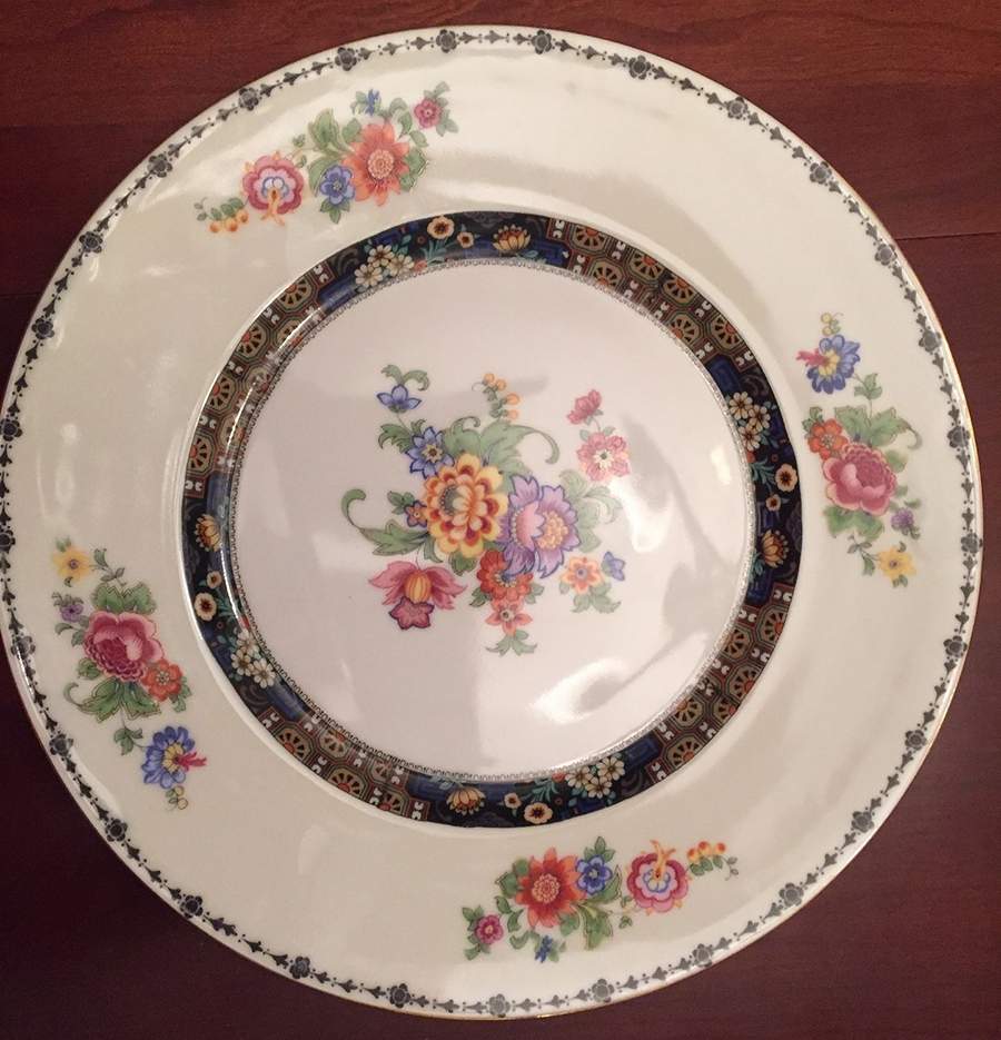 PHE61 Dinner Plate by Phoenix (Czech)-1