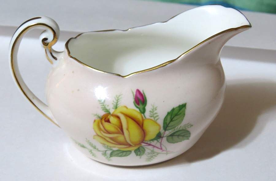 A4115 Creamer by Paragon-1