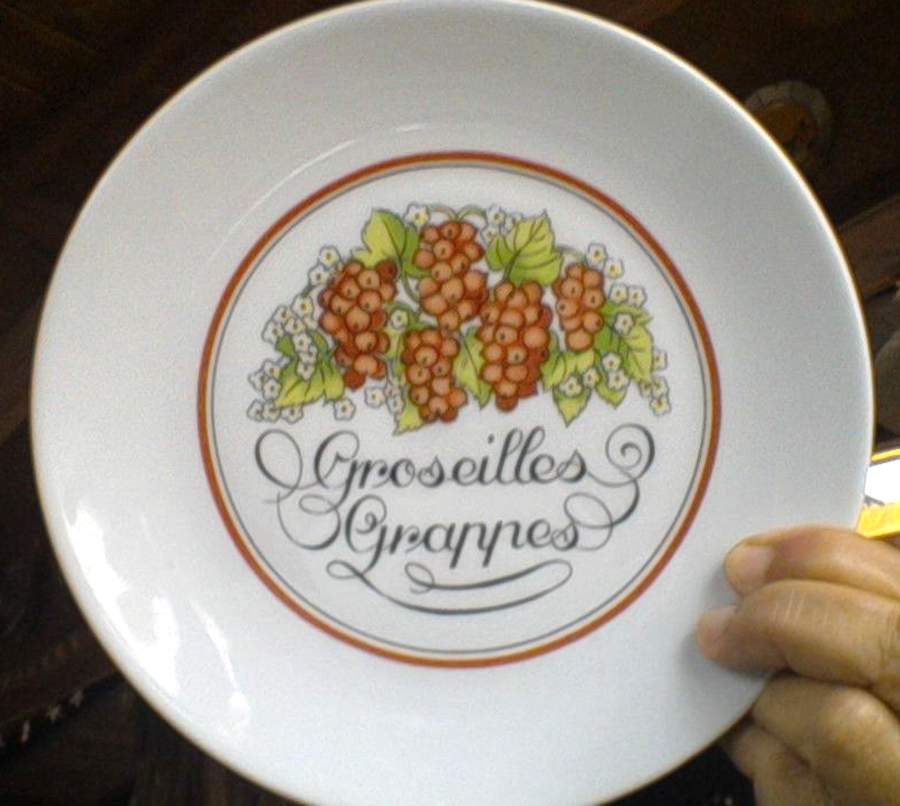 PDA9 Canape Plate by Porcelaine d'Auteuil-1