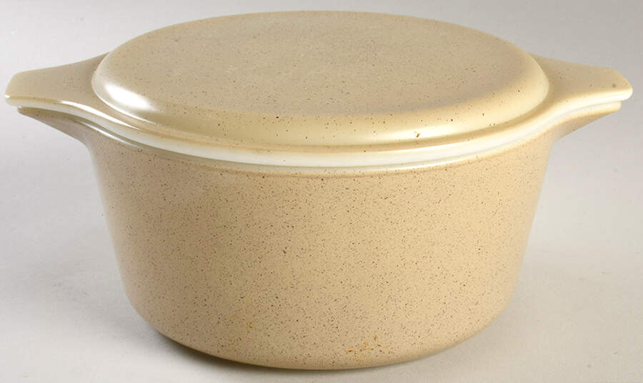 Homestead-Brown 1.5 Qt Round Covered Casserole by Pyrex-1