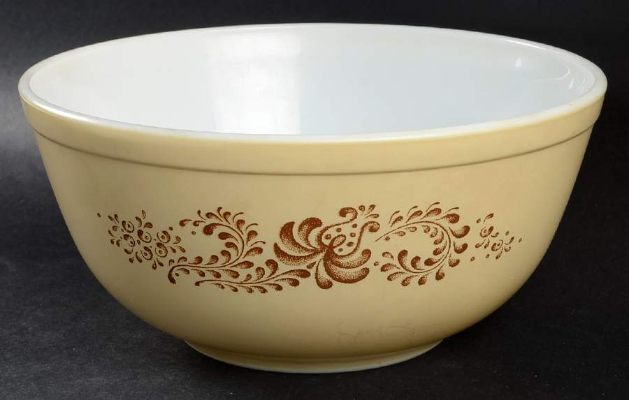 Homestead-Brown 8" Mixing Bowl by Pyrex-1