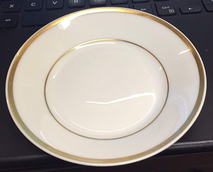 PDA10 Salad Plate by Porcelaine d'Auteuil-1
