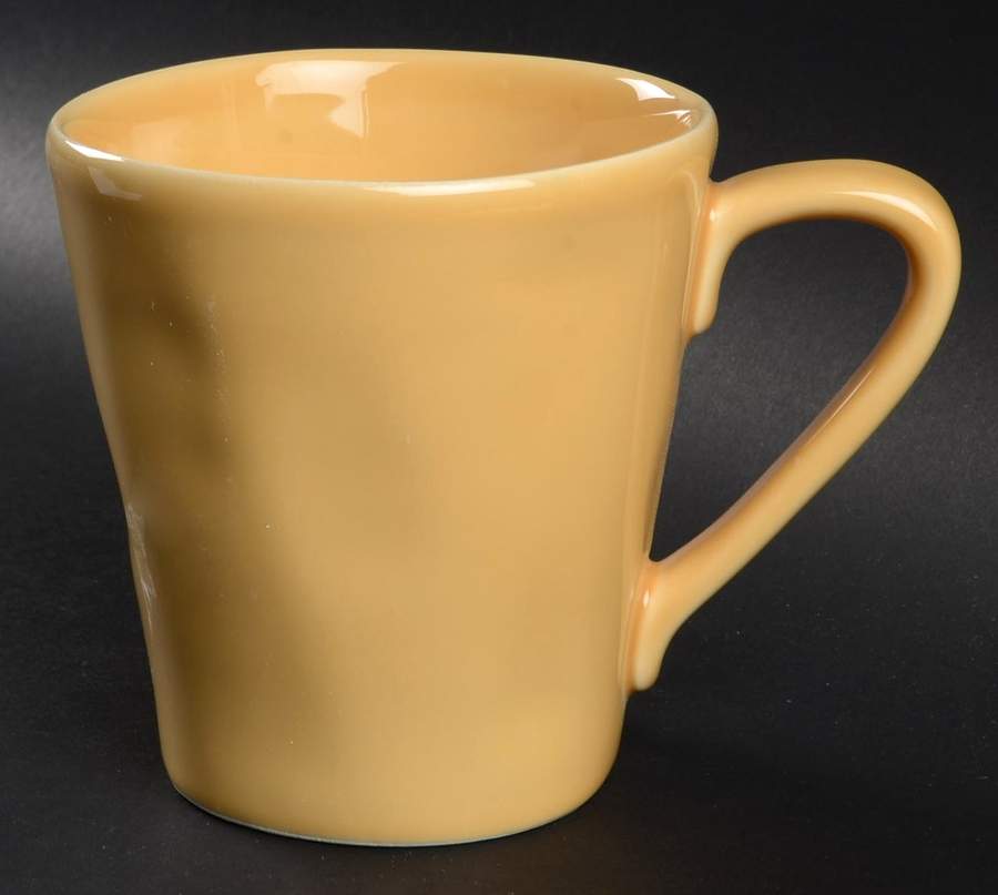 PMZ5-Mustard Mug by Primagera-1