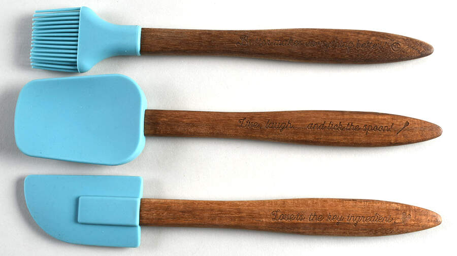 Flea Market Wood/Metal/Plastic Utensil Set by Pioneer Woman-1