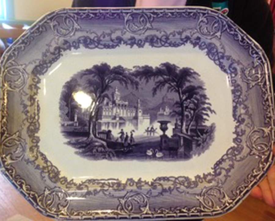 Venus Mulberry 13" Oval Serving Platter by Podmore & Walker-1