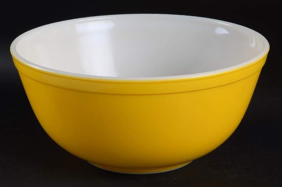 Reverse Primary 8" Mixing Bowl by Pyrex-1