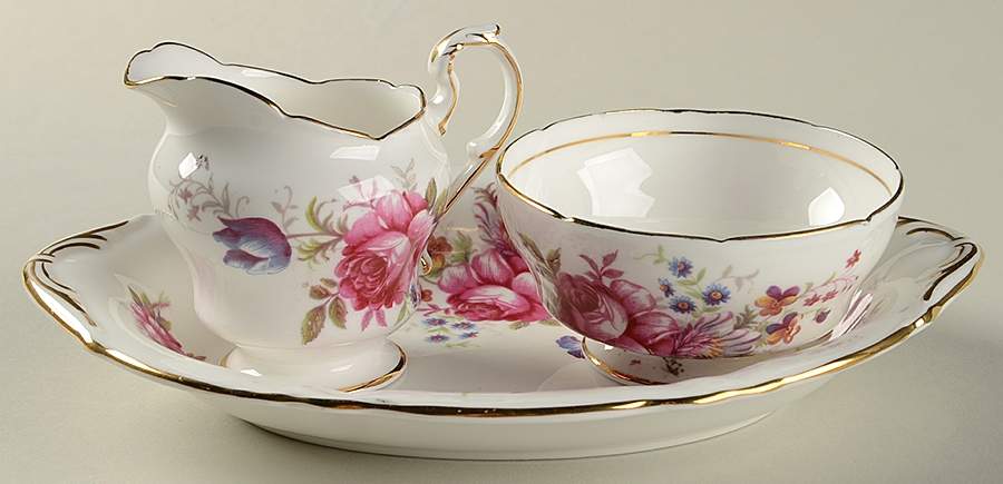 Rosealee (Gold Trim) Mini Creamer & Open Sugar with Tray by Paragon-1