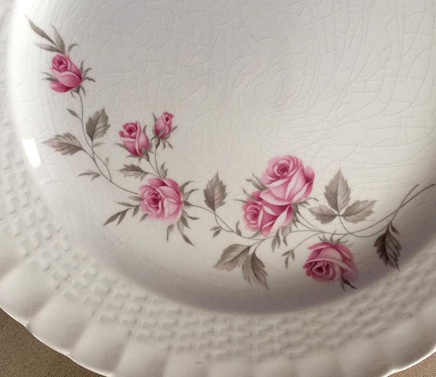 Spanish Roses Dinner Plate by Pontesa-1