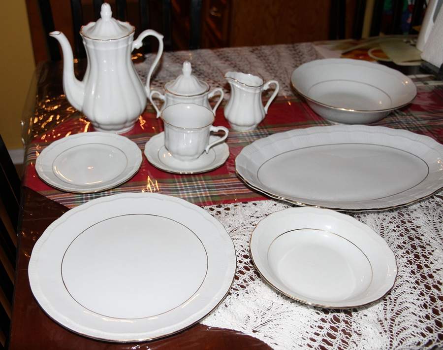 PGE19 Dinner Plate by Pegasus-1