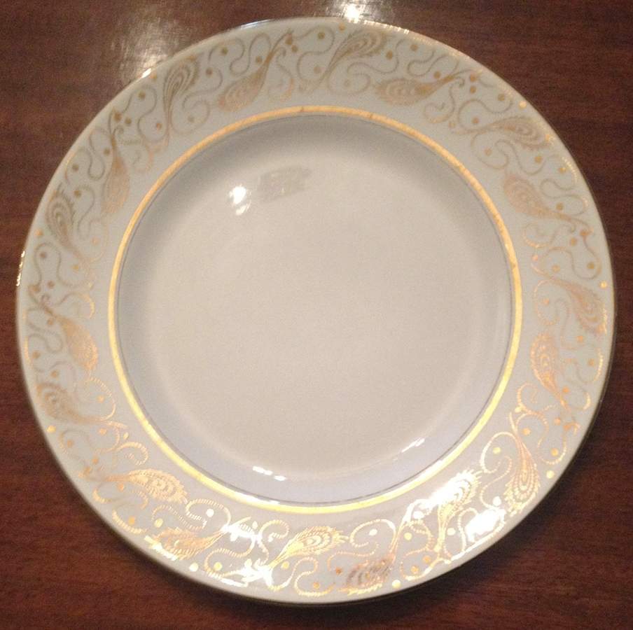 Regency Dinner Plate by Palissy-1