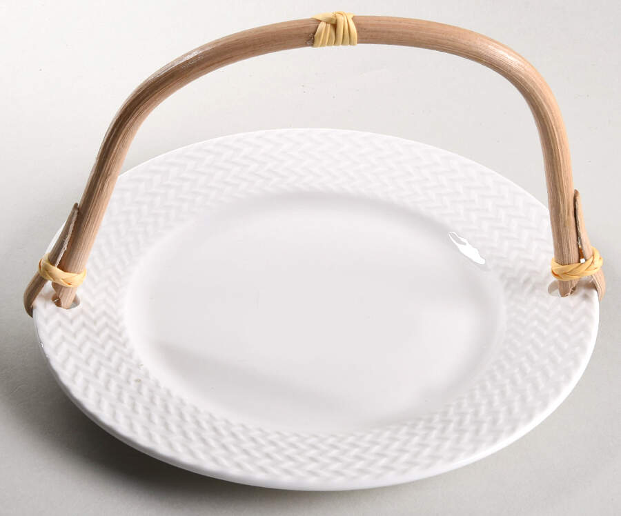 Winston 5 3/8"-5 5/8" Bamboo Handled Serving Plate  HC by Pfaltzgraff-1